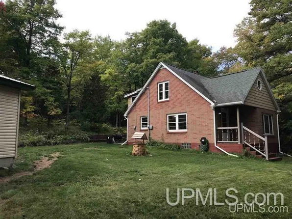 68 County Road 480, Negaunee, MI 49866