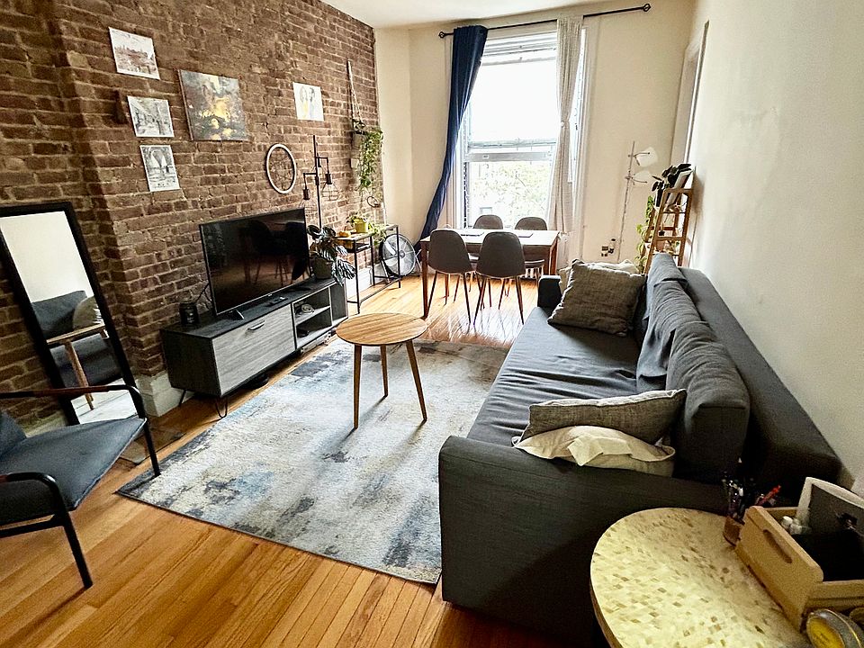 1st image of 329 W 88th St APT 4N
