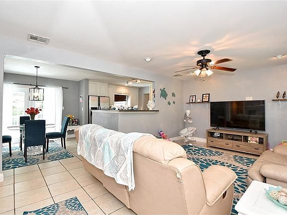 2nd image of 311 Satsuma Dr