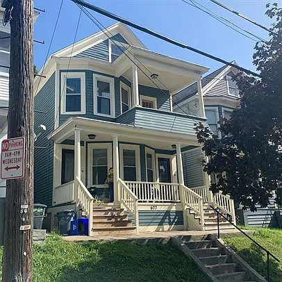 677 Myrtle Ave #2 Photo 1
