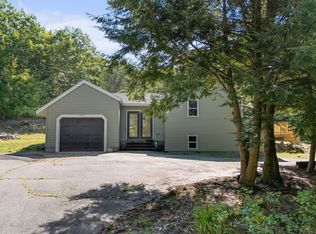 1477 Roosevelt Trail, Raymond, ME 04071