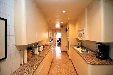 Rented by Metropolitan Res. Partners