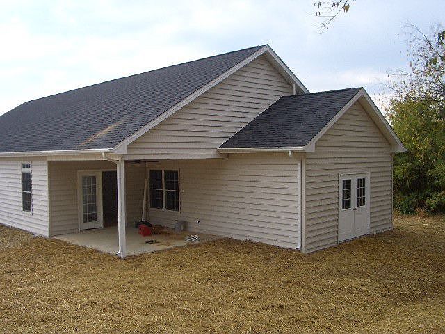2nd image of 200 College Park Dr