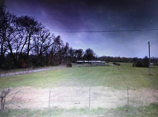 1924 W Blue Springs Rd, Nixa, MO 65714