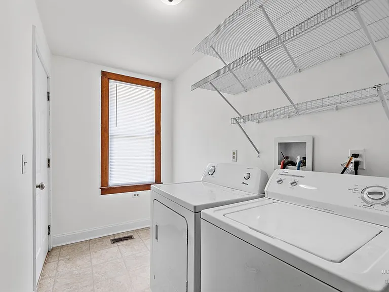 908 Wheeler St #1 — Photo 15