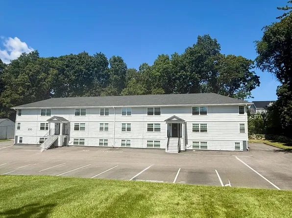 200 Bulgarmarsh Rd, Tiverton, RI