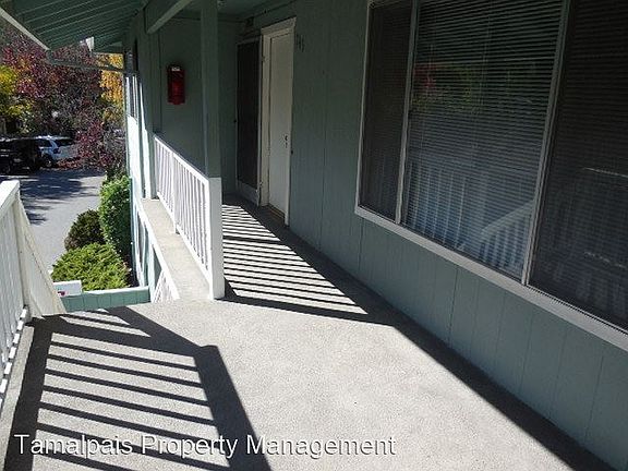 4th image of 243 McAllister Ave