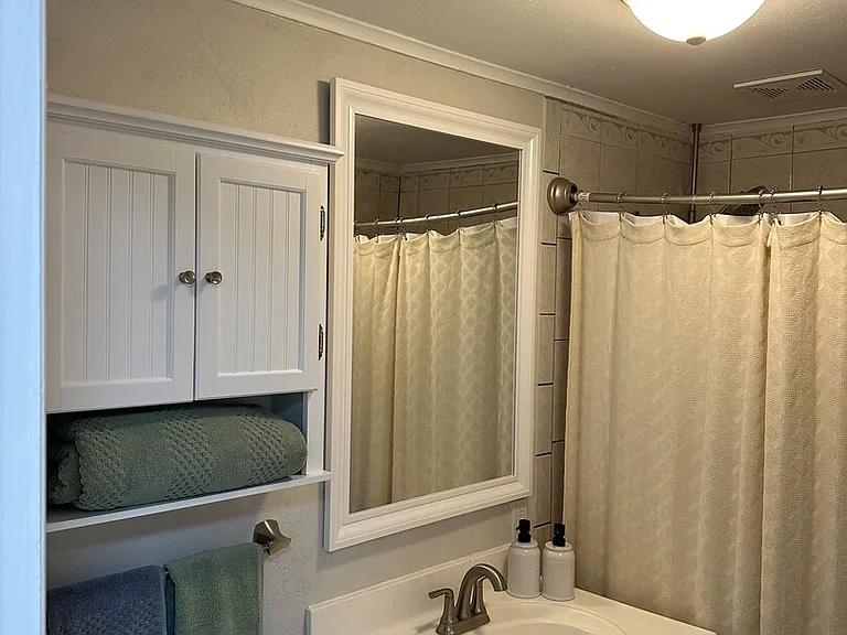 Southern Comfort Dr — Photo 23