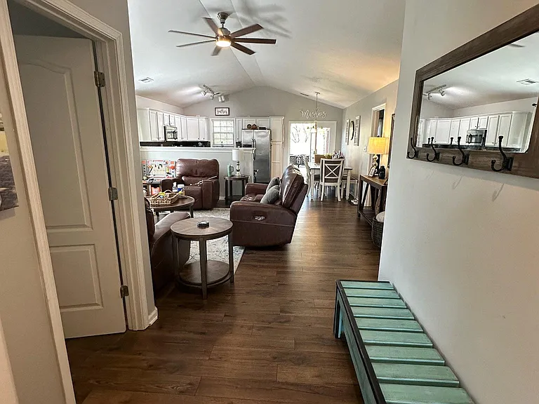 2205 Pokeberry Park — Photo 4