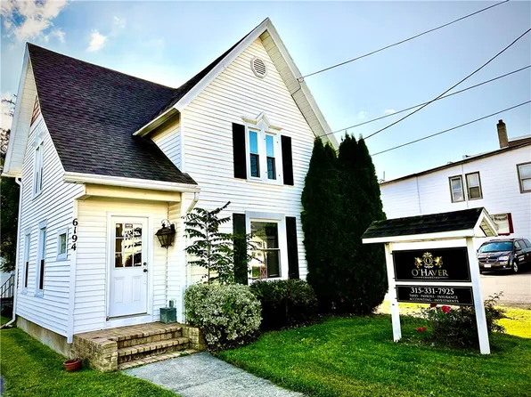 6194 State Route 21, Williamson, NY 14589