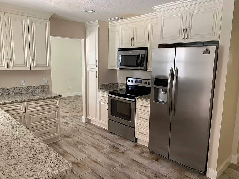 788 Hibiscus Dr — Photo 8