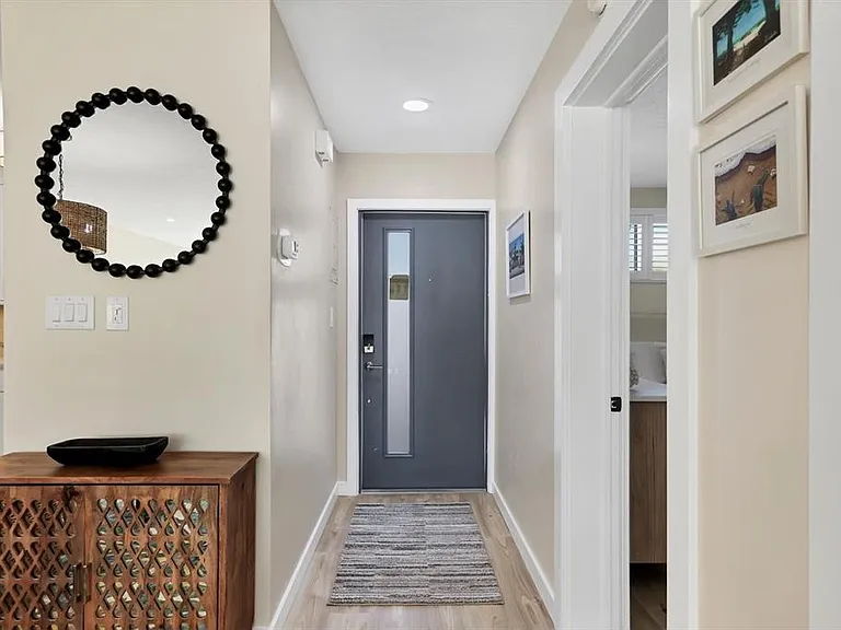 500 S Washington Dr #5A — Photo 3