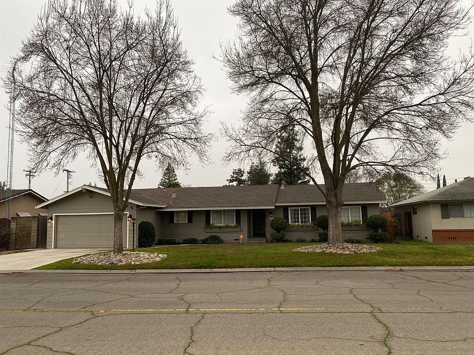 1st image of 2660 El Camino Dr