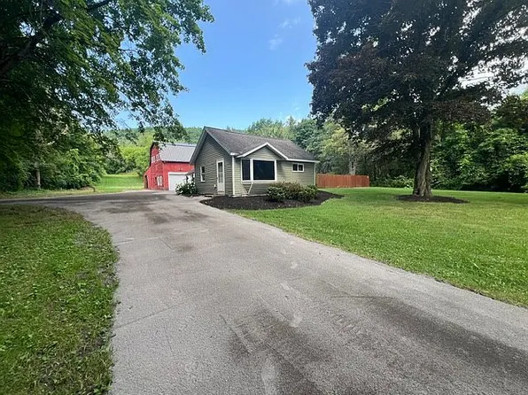 4887 S Onondaga Rd, Nedrow, NY 13120