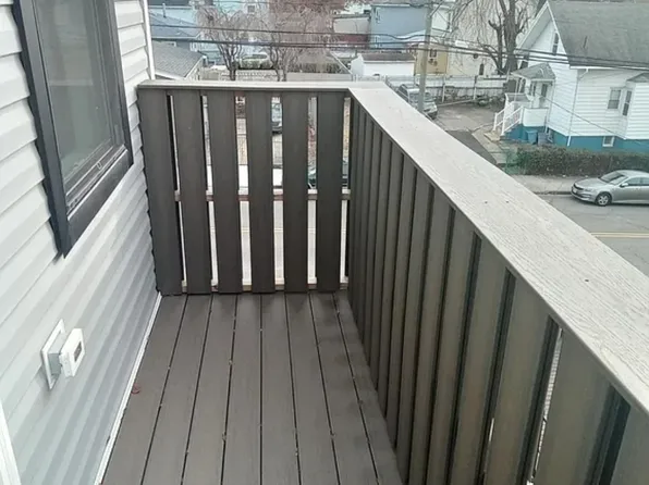 285 Lembeck Avenue image 19 of 20