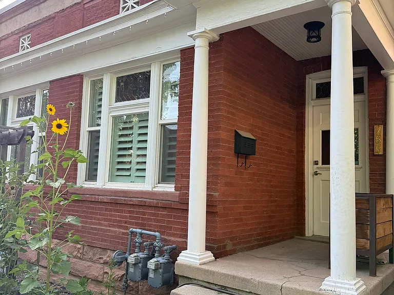 755 E Linden Ave — Photo 3