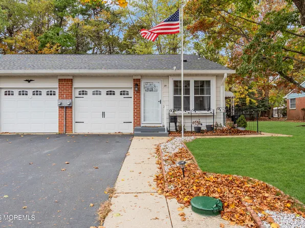2B Salem Drive, Whiting, NJ 08759
