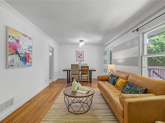 5th image of 2544 Laurel Ridge Dr