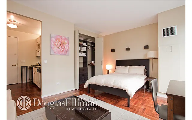Sold by Douglas Elliman | media 7
