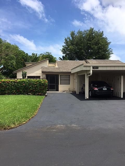 1st image of 464 Deer Creek Wildwood Ln E