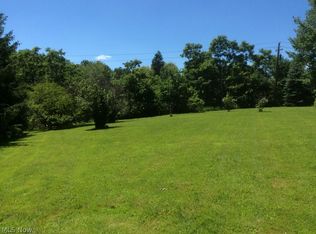 Madison Rd, Middlefield, OH 44062