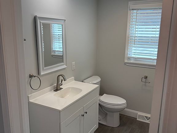 5th image of 5025 Forest Park Pl #4
