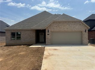 1931 Lordsburg Ct, Bentonville, AR 72712