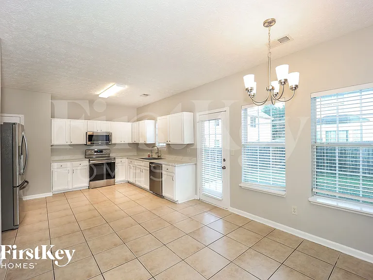 3308 Summer Brooke Ln — Photo 6
