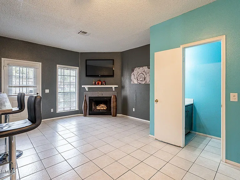 18616 N 34th Ave #5 — Photo 8