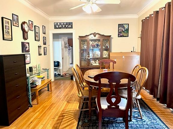 4th image of 6308 N Oakley Ave APT 1E