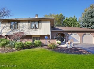 3150 Saratoga Ave, Downers Grove, IL 60515