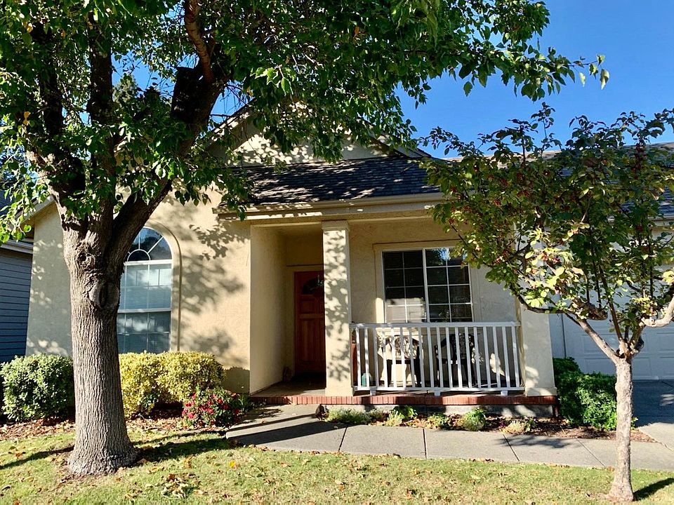 1st image of 711 Harry James Ct