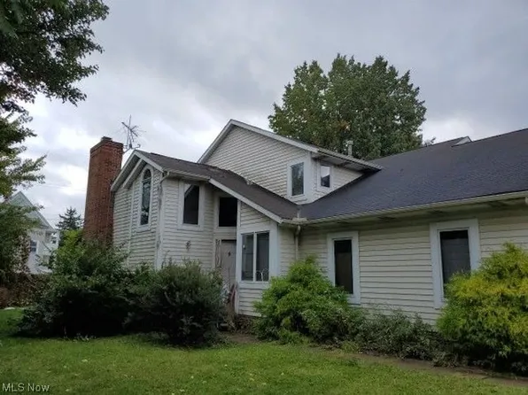 4073 John P Green Pl, Cleveland, OH 44105