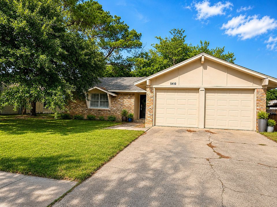 1st image of 5410 Kings Manor Dr