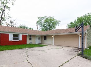 117 Lawton Ln, Bolingbrook, IL 60440