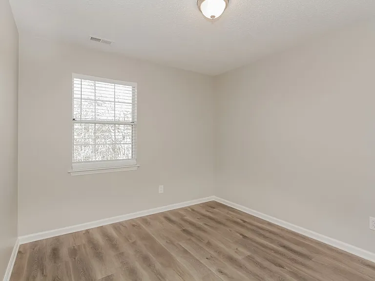5013 Farmview Dr — Photo 13