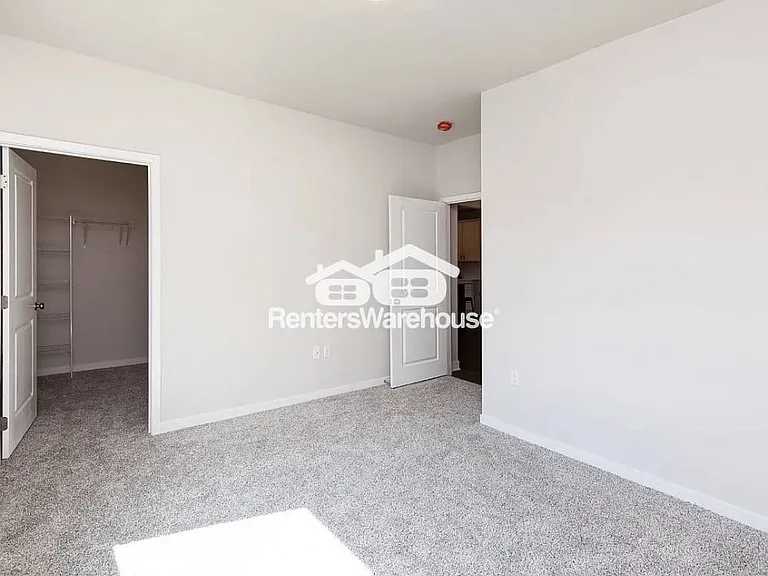 3639 NE Kara Ln — Photo 16