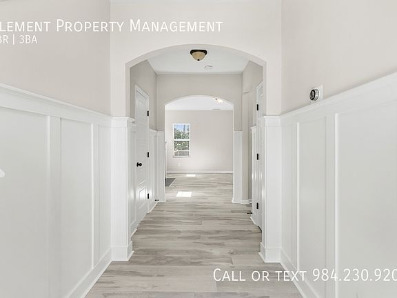 5th image of 240 Quailwood Dr