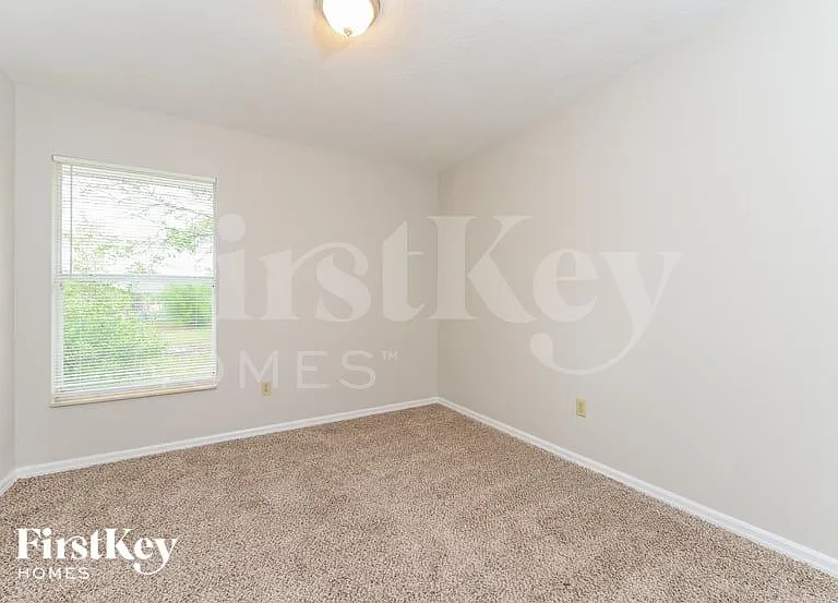 3103 Branchville Dr — Photo 11