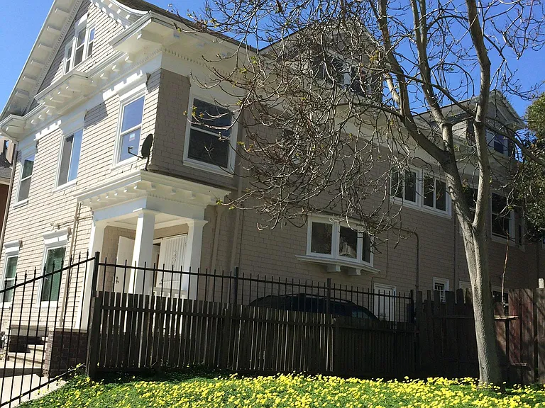 3419 Martin Luther King Jr Way — Photo 1