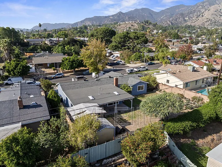 12660 Lazard St — Photo 22