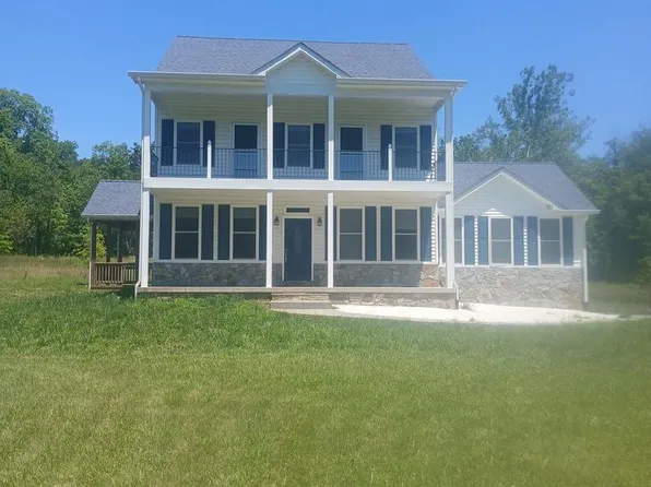 5201 Carolyns Way, Linden, VA 22642