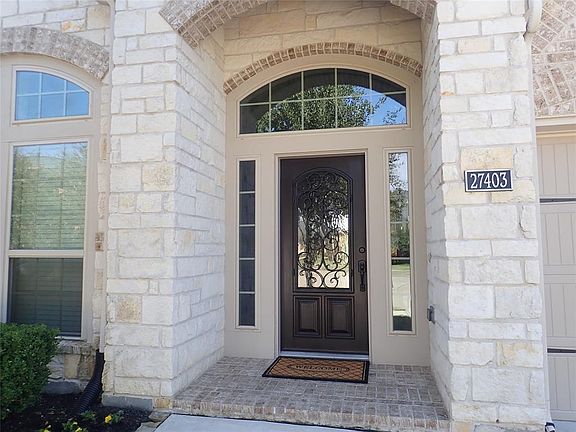 3rd image of 27403 Knox Prairie Ln
