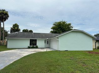 702 Green Rd, New Smyrna Beach, FL 32168
