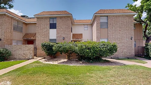 3808 Plainsman Ln Photo 1