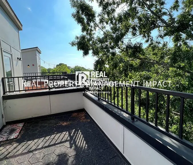 400 W Rosemary St #403 — Photo 22