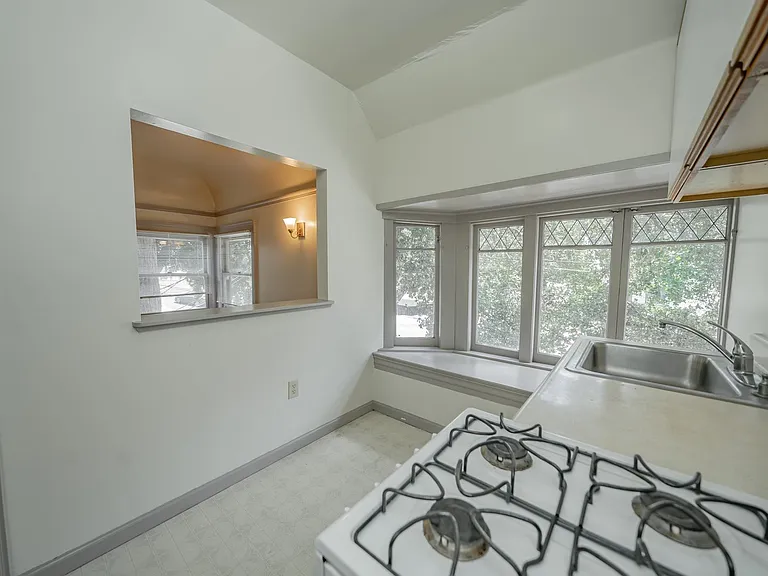 2267 Hearst Avenue — Photo 7