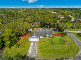 1202 Parkland Blvd, Fort Pierce, FL 34982