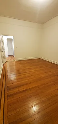 Rented by Manhattan Best Realty, Inc. | media 3