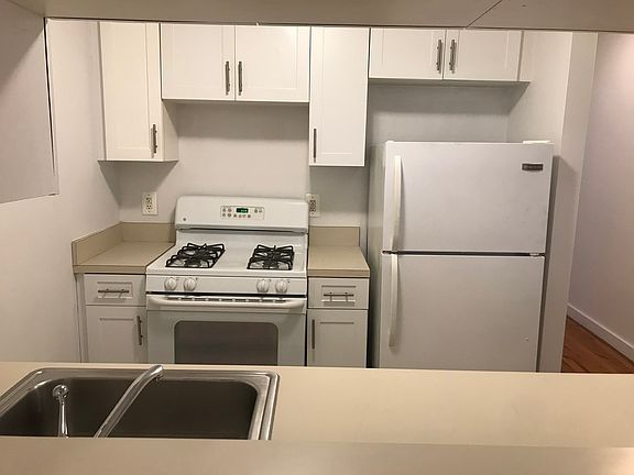 2nd image of 132 W 112th St APT 2E